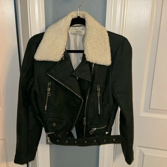 Zara faux leather moto jacket - Picture 3 of 6